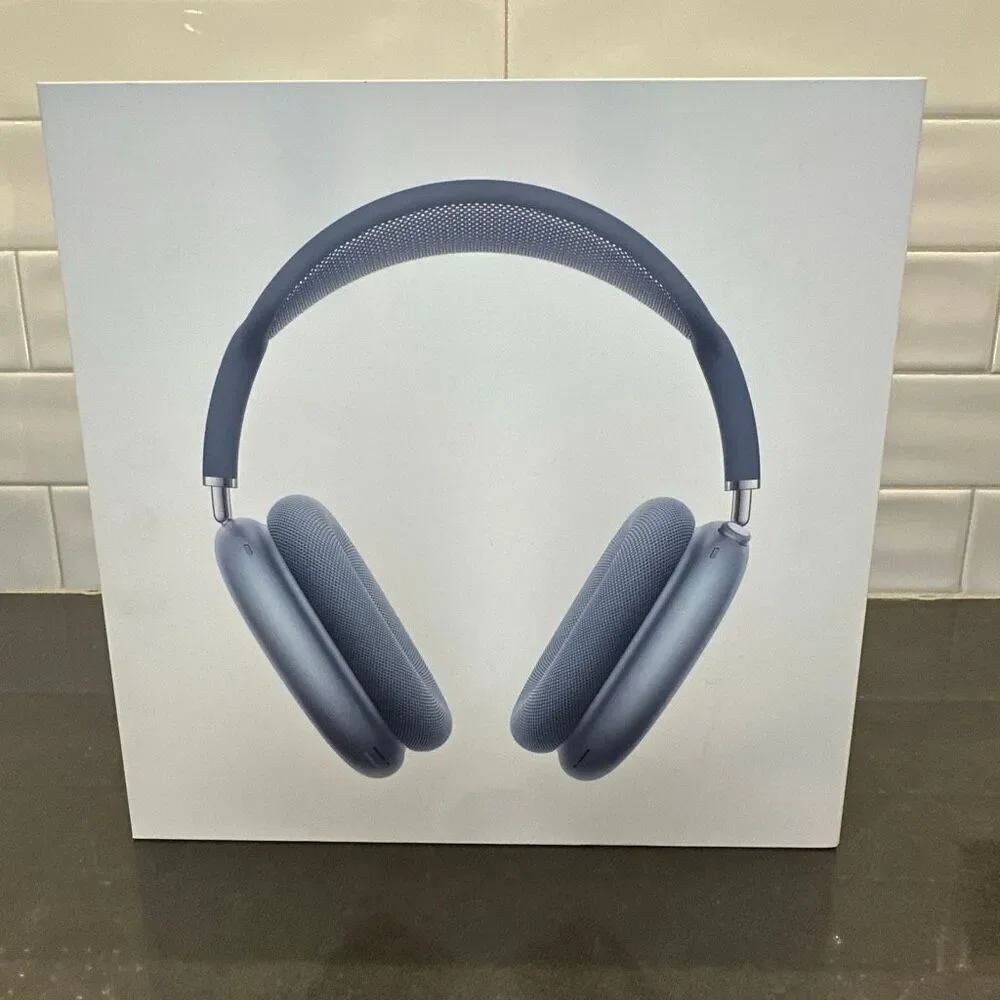 AirPods Max Box